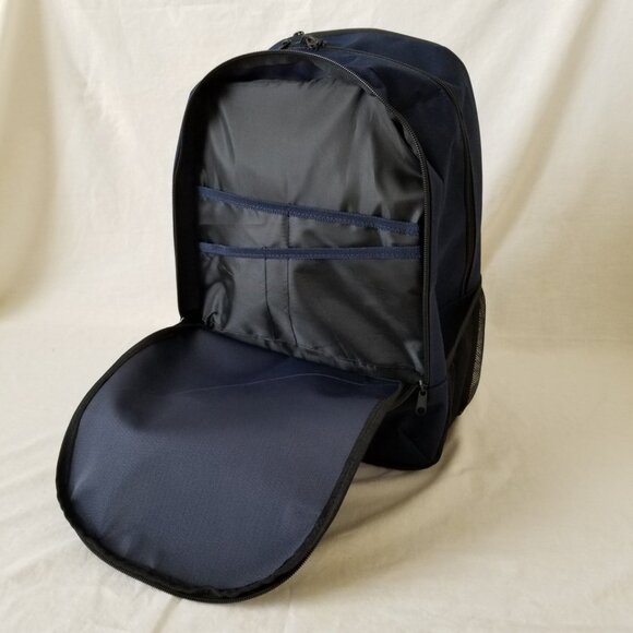NEW! Lightweight Dark Blue Backpack for Daily Use, Camping, Travel and Sports - Picture 4 of 10